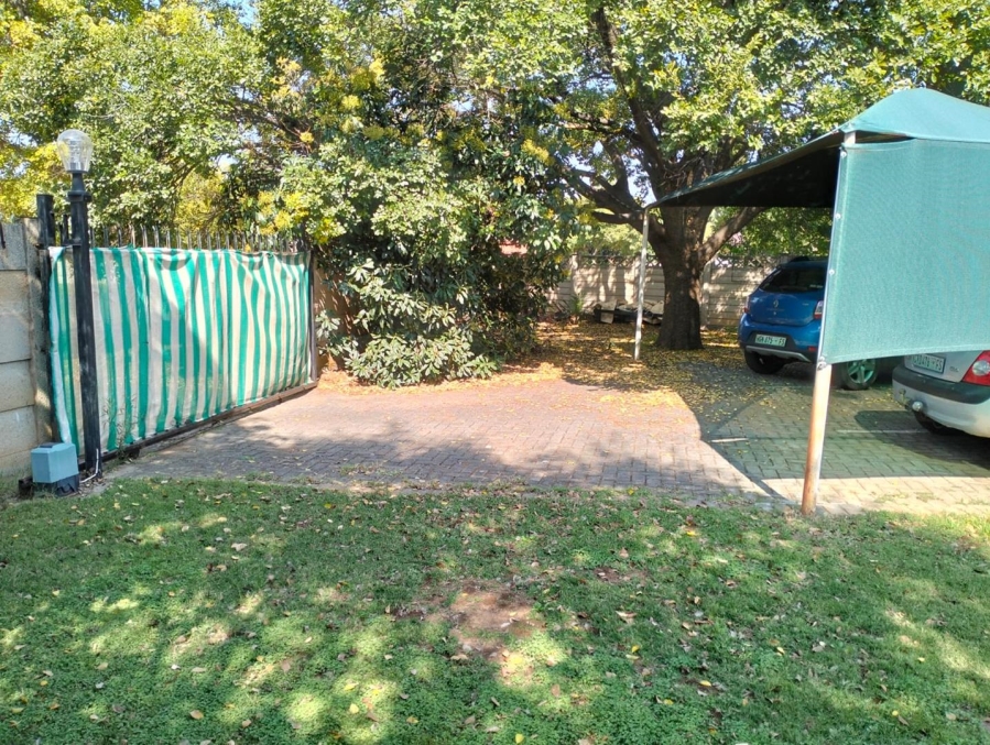 9 Bedroom Property for Sale in Bayswater Free State